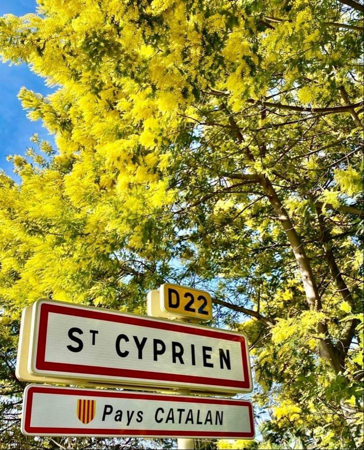 L' Appart Du Golf Saint-Cyprien  Exterior photo